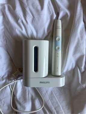 Philips Sonicare White Electric Toothbrush with Charging Stand